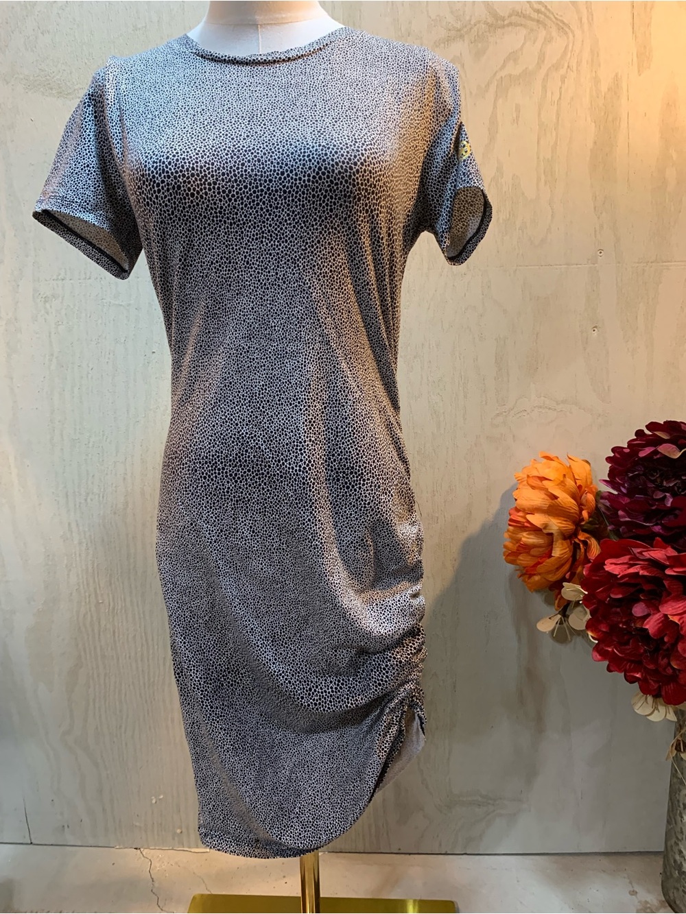 Michael Kors Gray Speckled Short Sleeve Midi Dress